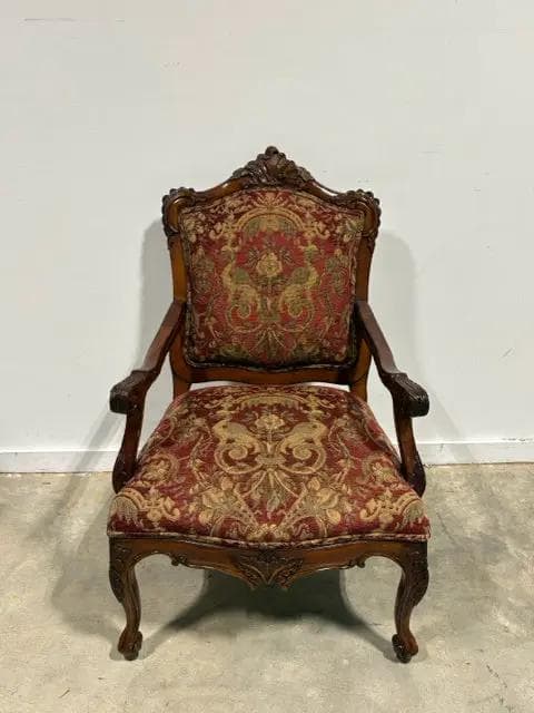 Louis XV Style Armchair In Red And Gold