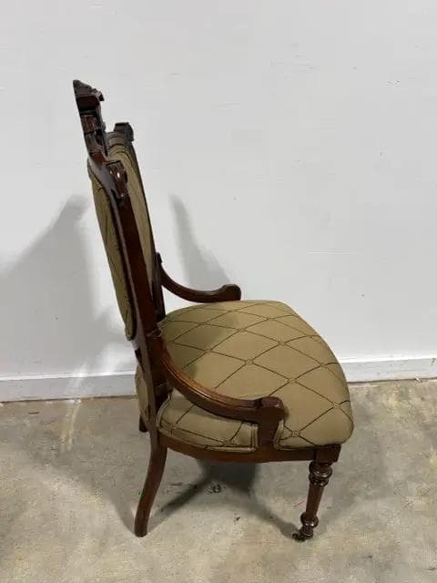 Antique Victorian Armchair With Beige Upholstery - Thumbnail 3