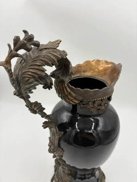 Rococo Style Castilian Black Pitcher - Thumbnail 2