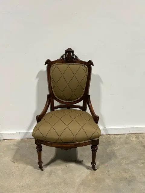 Antique Victorian Armchair With Beige Upholstery