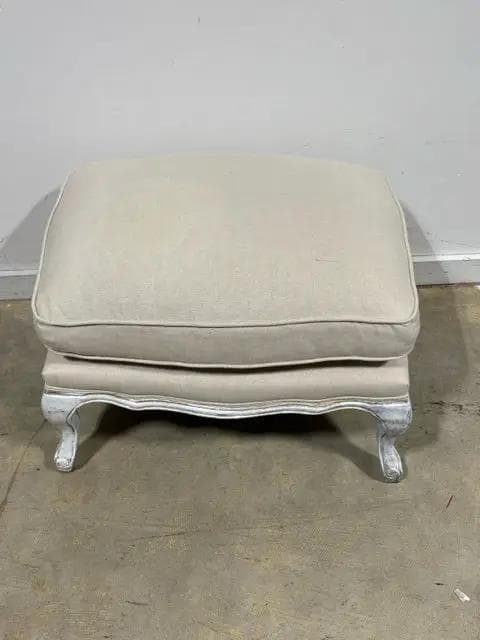 Beige And White Ottoman - Thumbnail 2