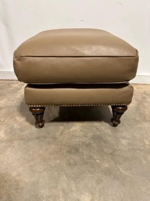 Flexsteel Base Ottoman With Custom Leather - Thumbnail 3