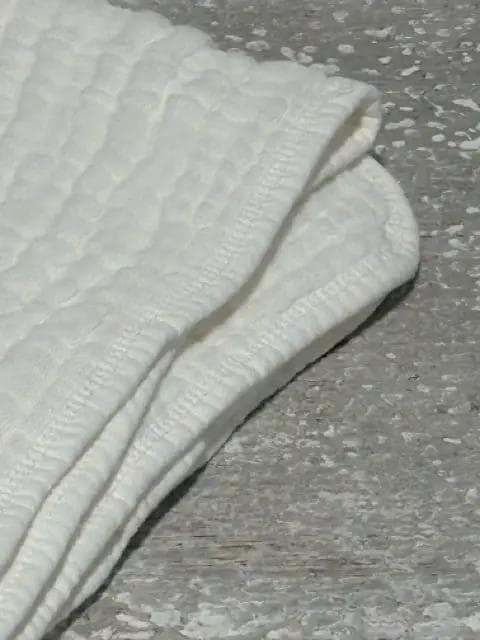 *NEW* Muslin White Throw Blanket - Thumbnail 2