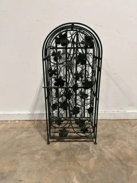 Freestanding Floor Arch Top Metal Wine Rack