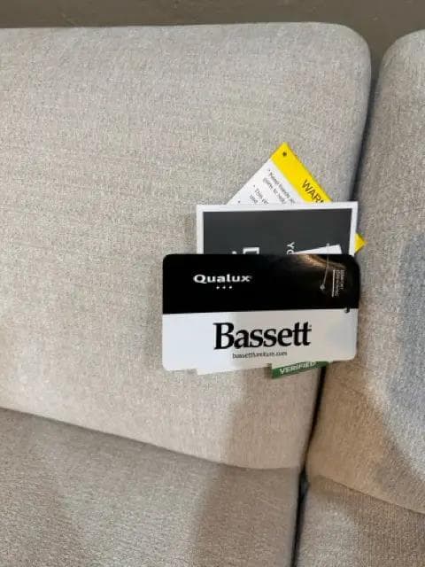 *NEW* Bassett Clyde Cream 5-Piece Modular Sectional - Thumbnail 5