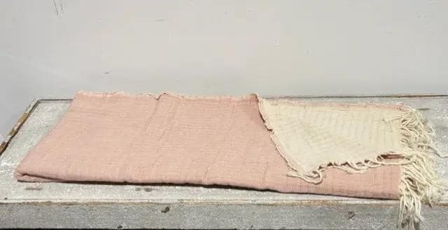 *NEW* Briar Light Pink 100% Cotton Throw