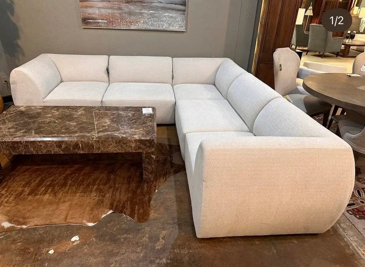 *NEW* Bassett Clyde Cream 5-Piece Modular Sectional