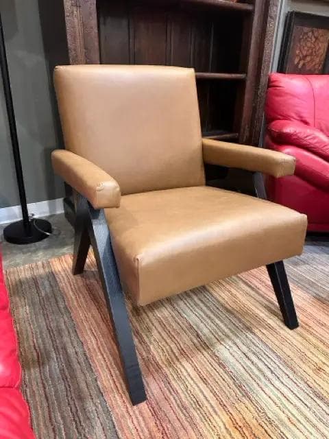 *NEW* Bassett Leather And Wood Raford Accent Chair