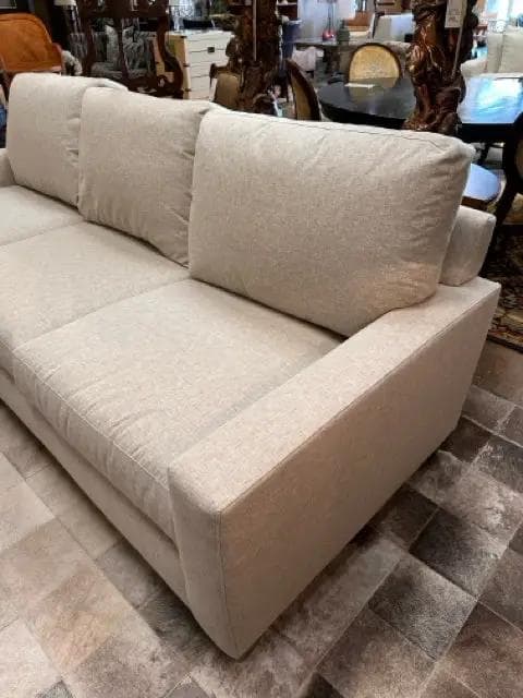 *NEW* Bassett Tan Linen Grand Sofa - Thumbnail 2