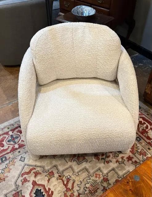 *NEW* Classic Home Saliano Upholstered Cream Lounge Chair