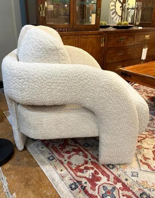 *NEW* Classic Home Saliano Upholstered Cream Lounge Chair - Thumbnail 2