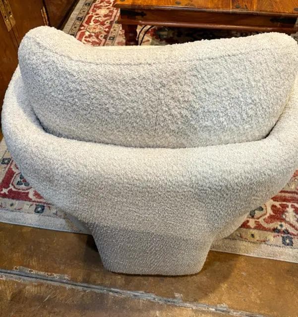 *NEW* Classic Home Saliano Upholstered Cream Lounge Chair - Thumbnail 3