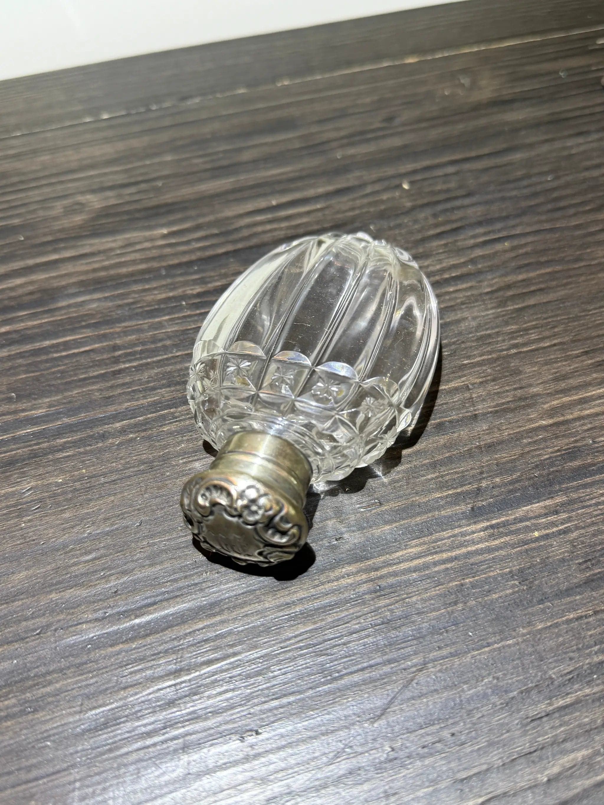 Antique Sterling Silver & Crystal Perfume Bottle with Monogrammed Repoussé Cap - Thumbnail 2