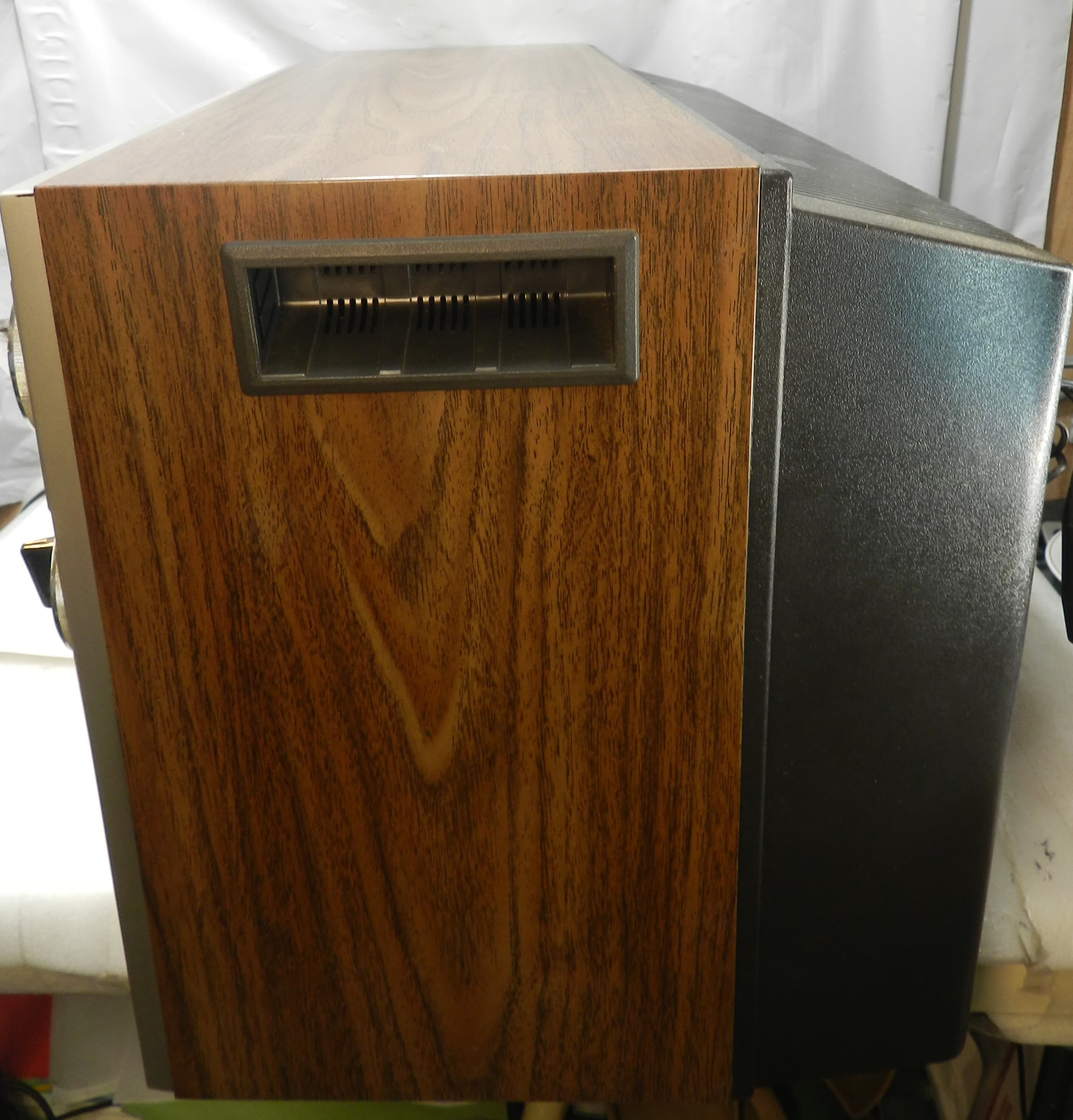 Vintage Magnavox 13" Twist Knob Solid State Television Gaming TV Wood Look(P76J) - Thumbnail 10