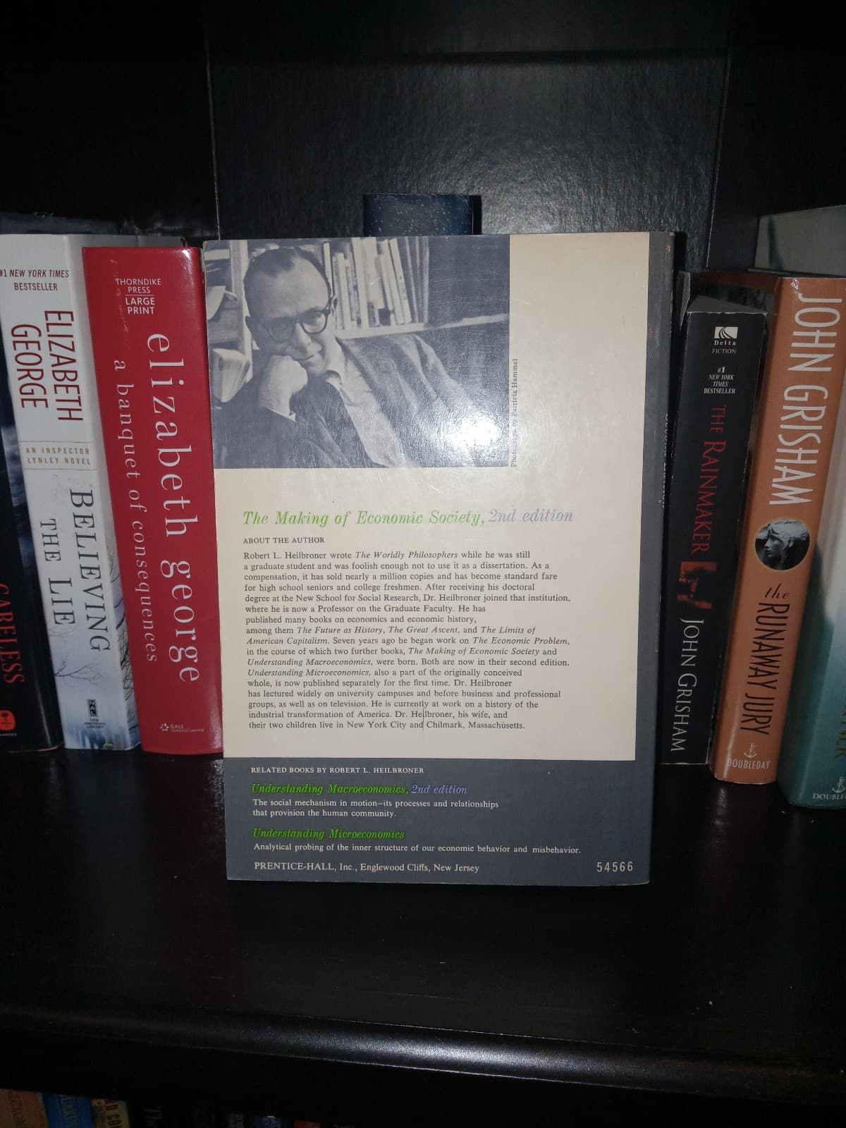 The Making of Economic Society by Robert L. Heilbroner 1968 - Thumbnail 2