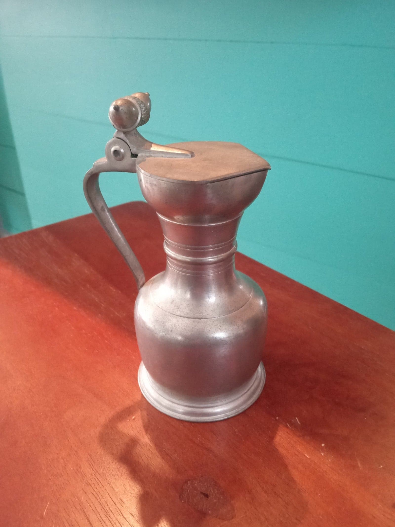 Vintage Royal Pewter Daalderop Lidded Creamer with Acorns - Thumbnail 5
