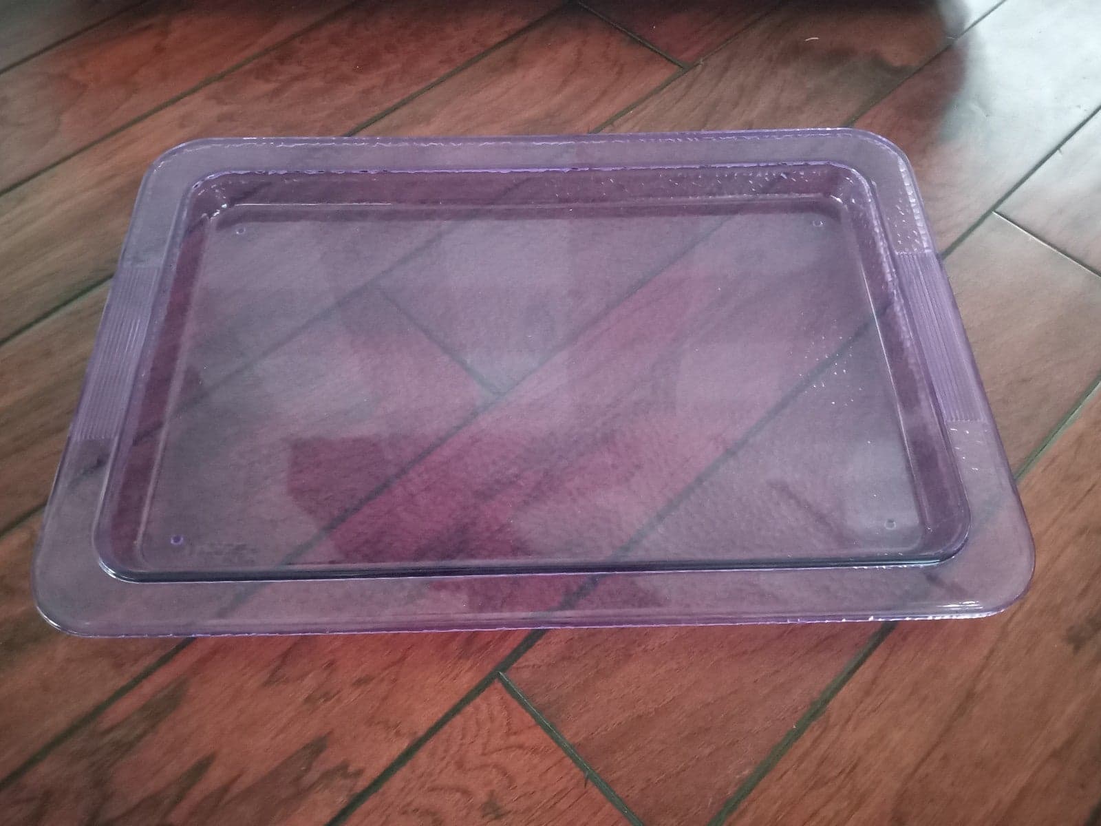 2 Large Plastic Serving Trays - Thumbnail 2
