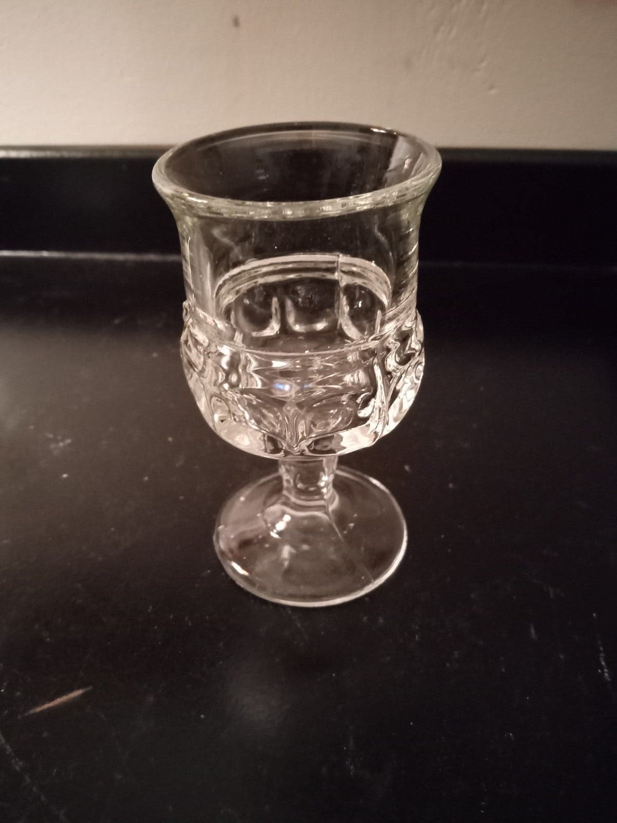 5 Vintage Indiana Glass King's Crown Cordial Glasses - Thumbnail 3