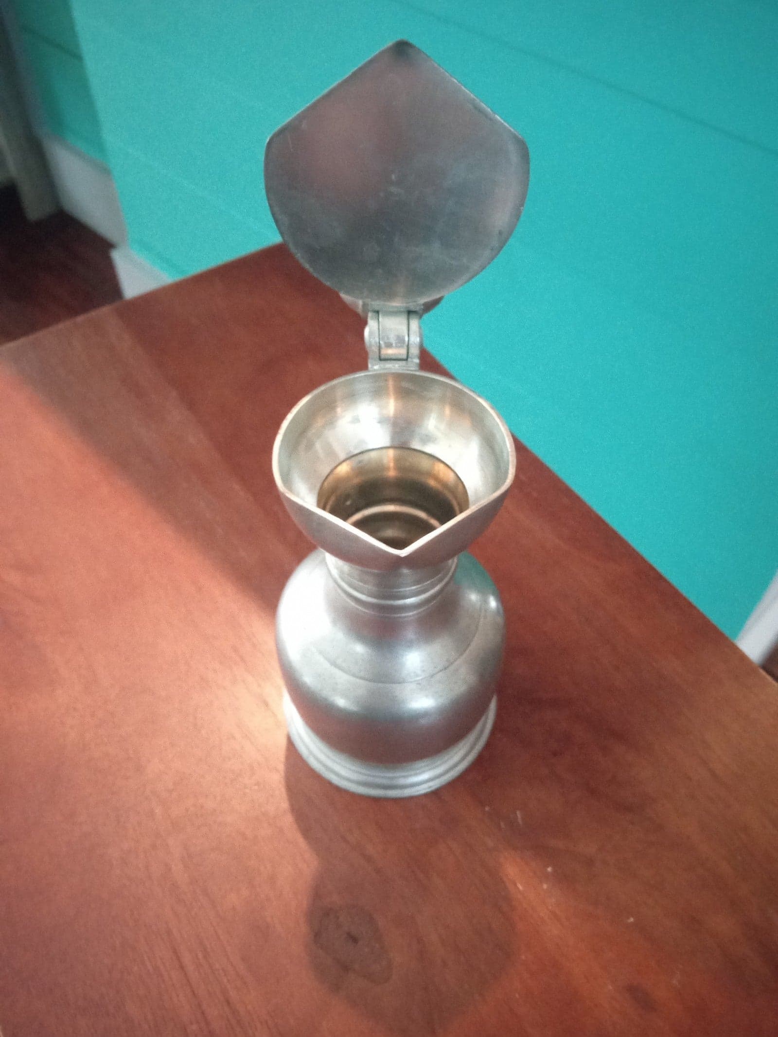 Vintage Royal Pewter Daalderop Lidded Creamer with Acorns - Thumbnail 3