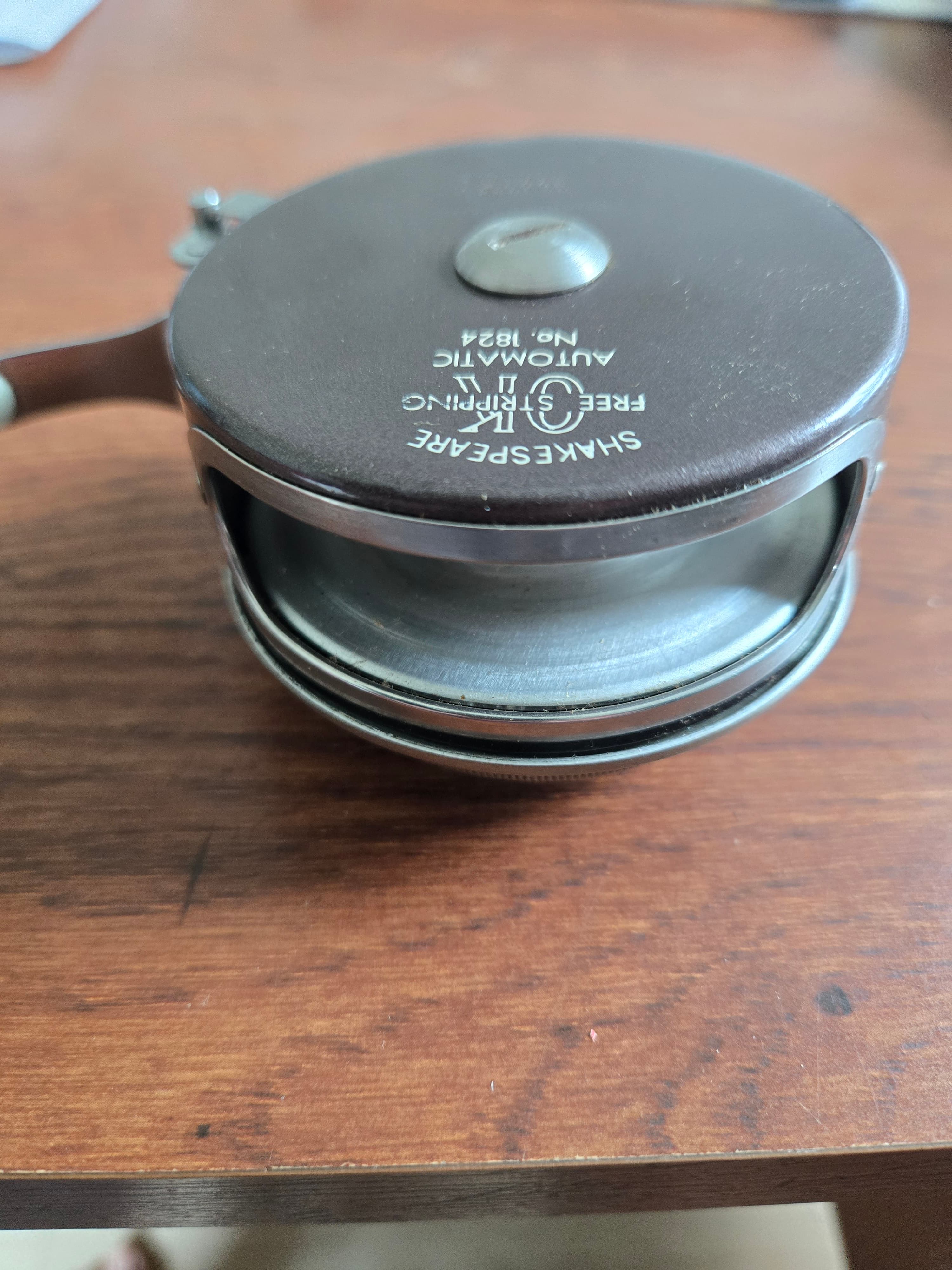 Shakespeare 1824 OK Automatic Vertical Fly Reel - Thumbnail 3