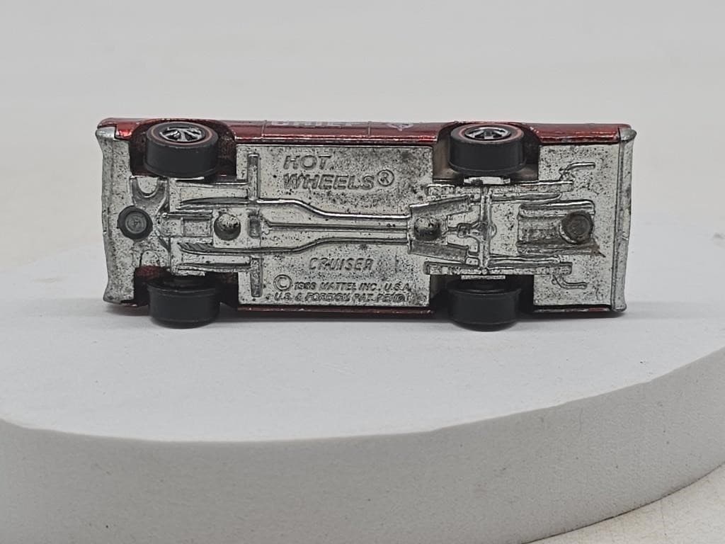 Vintage 1969 Hot Wheels Redline Red Cruiser Fire Chief Original Blue Dome - Thumbnail 4