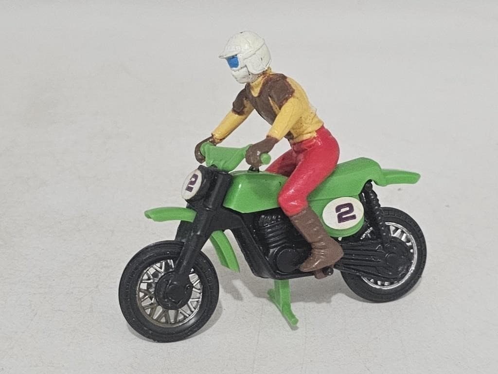 70's Mint Tootsie Toy Motorcycle- No 2- Near Mint Condition- FREE SHIPPING! - Thumbnail 2