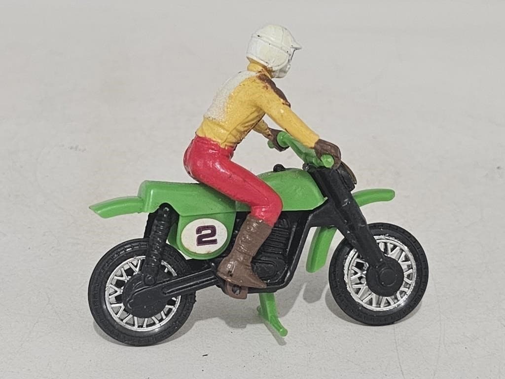 70's Mint Tootsie Toy Motorcycle- No 2- Near Mint Condition- FREE SHIPPING! - Thumbnail 4