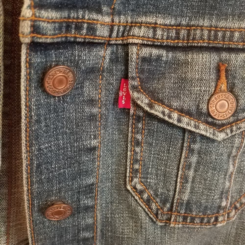 Levi's jean jacket - Thumbnail 4