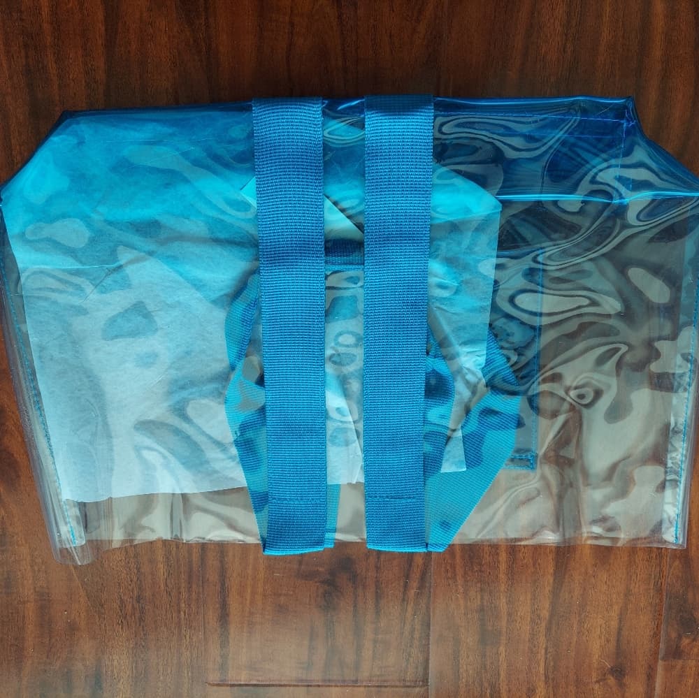 NWT clear PVC tote bags - Thumbnail 2