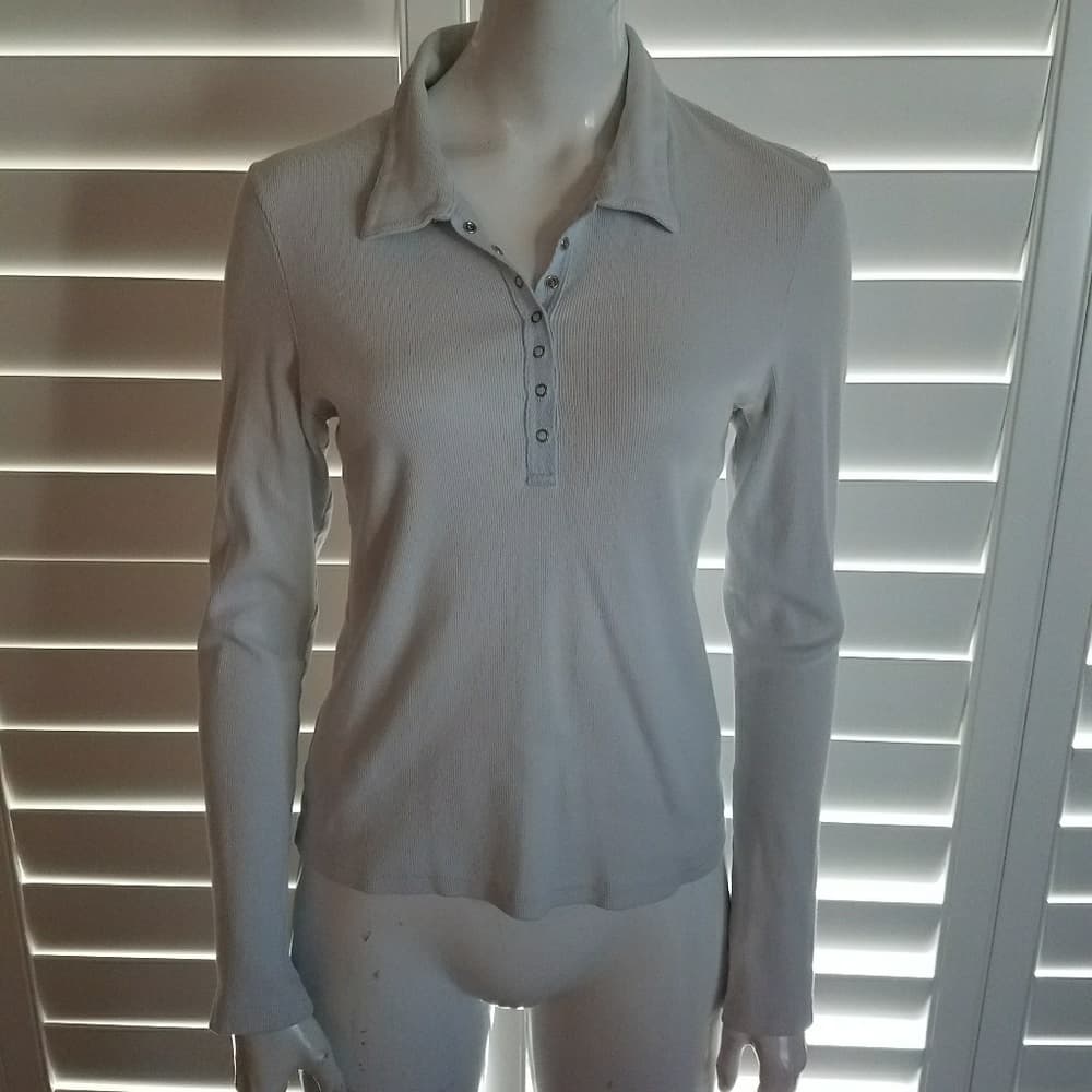 Old Navy stretch knit shirt