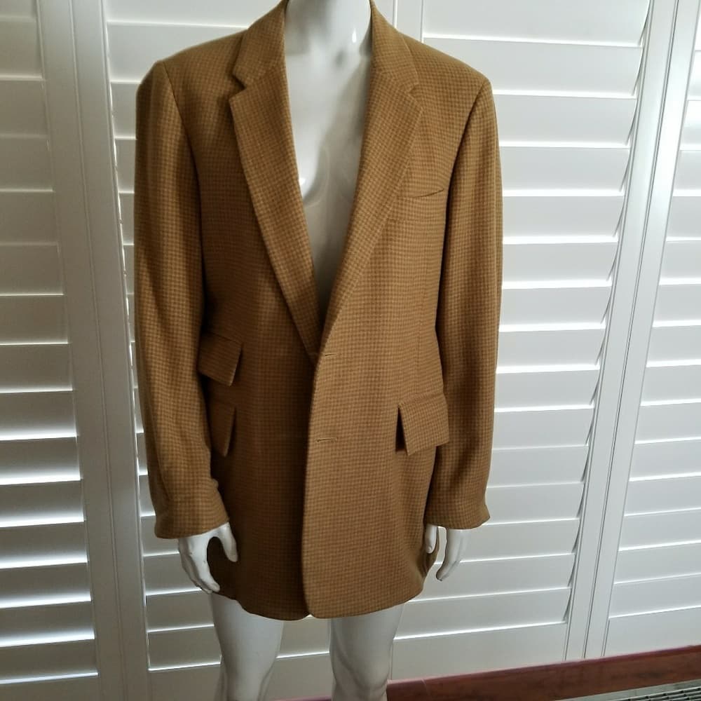 20-30's style blazer