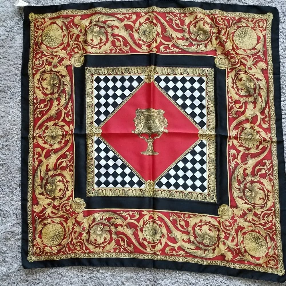 Beautiful vintage scarf