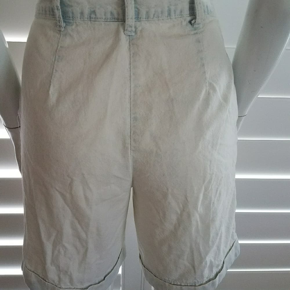 White acid wash long shorts - Thumbnail 2