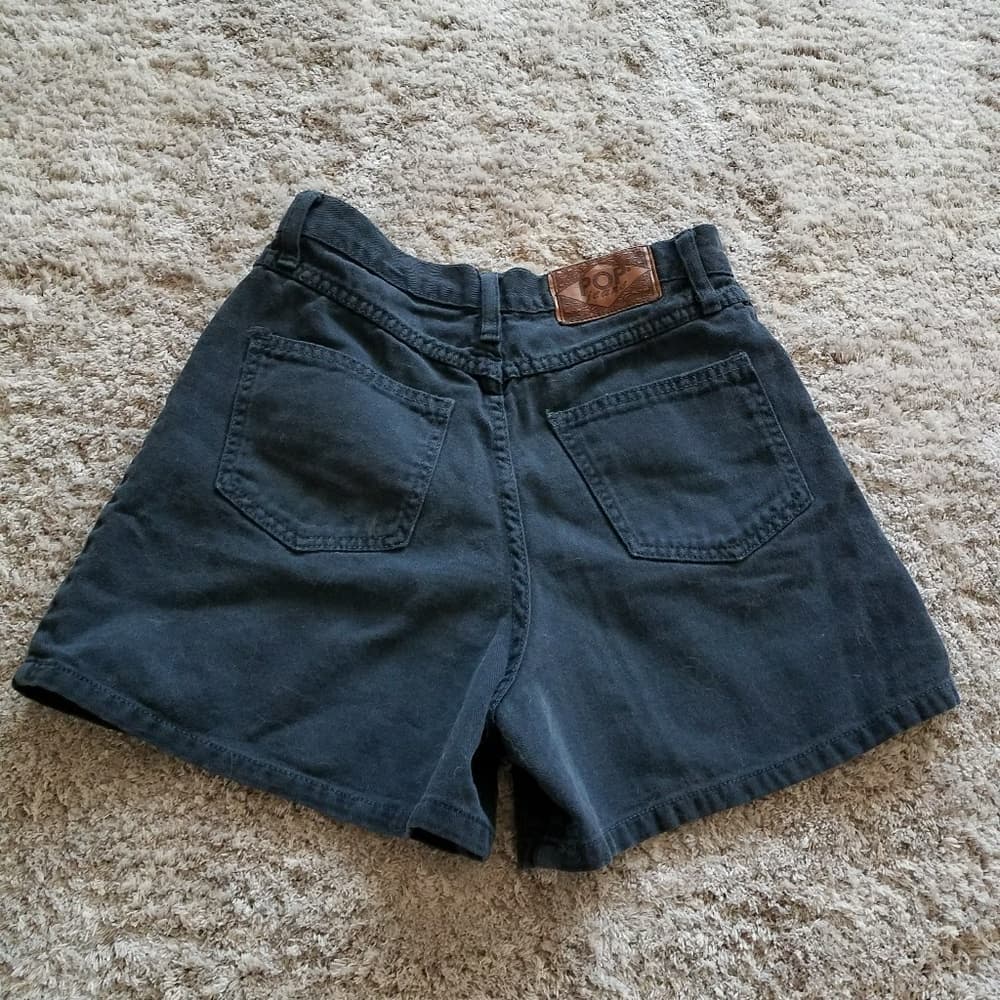Black denim shorts - Thumbnail 2
