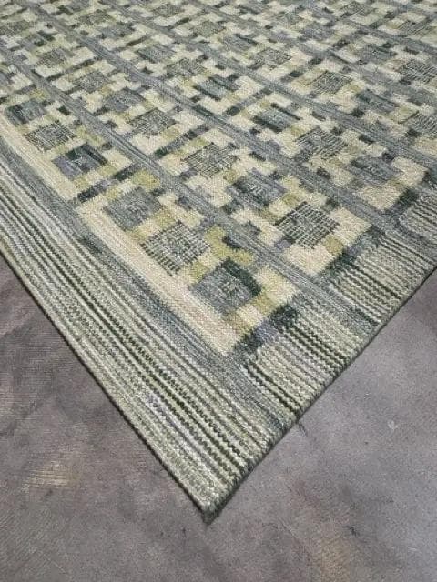 Rug and Kilm Green Rug - Thumbnail 2