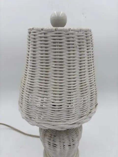White Wicker Table Lamp - Thumbnail 2