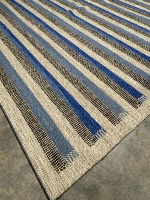 Rug and Kilm Blue, Brown, and Cream Rug - Thumbnail 2
