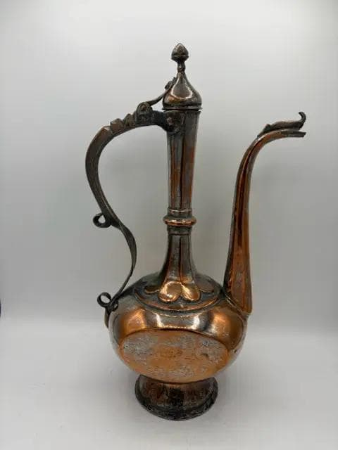 Vintage Handcrafted Copper Middle Eastern Ewer with Lidded Spout - Thumbnail 3