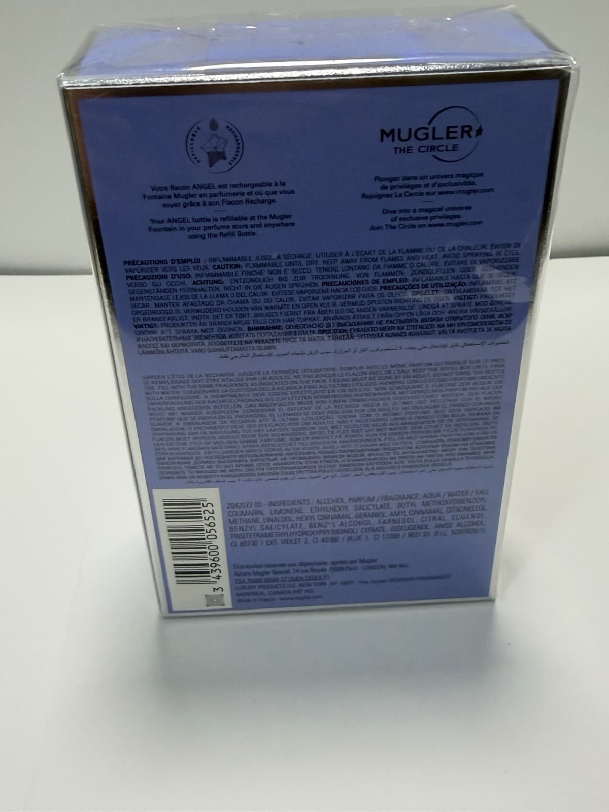 Mugler Angel Eau de Parfum Spray 0.8 fl oz Refillable Regular Size - Thumbnail 3