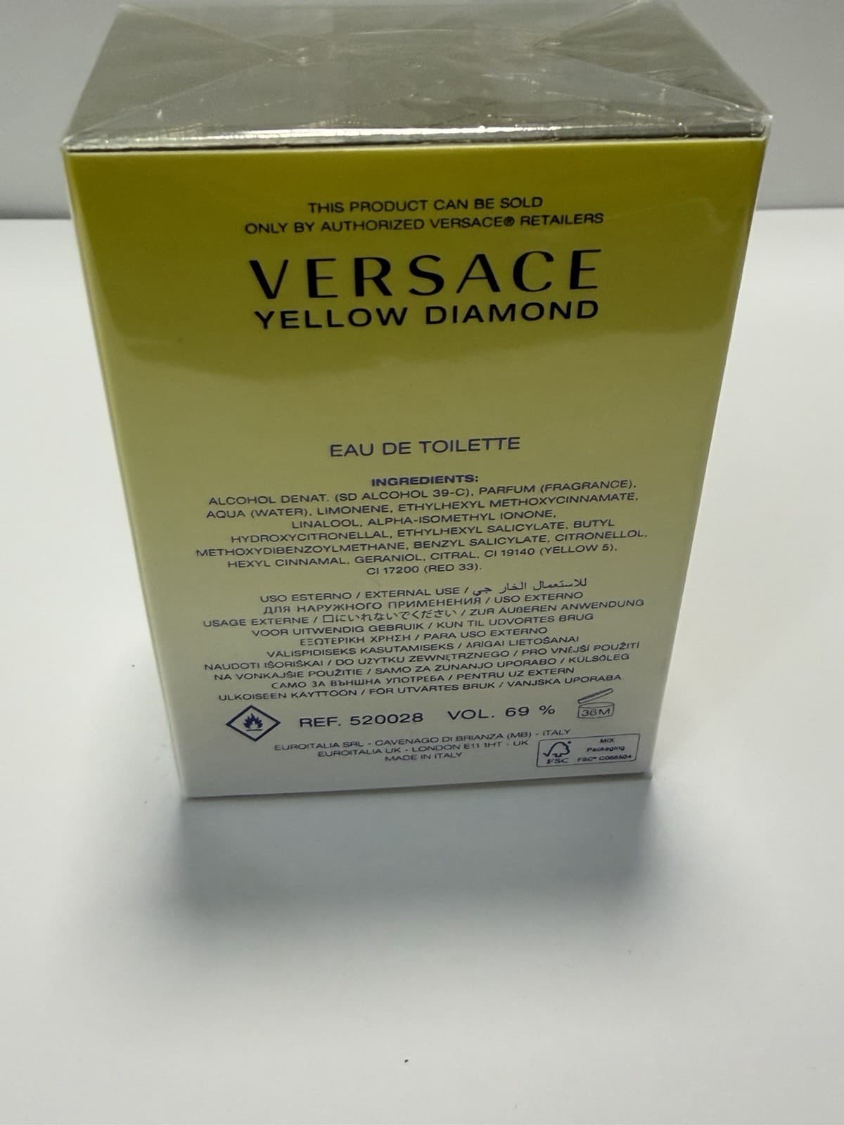 Versace Yellow Diamond Eau de Toilette Spray 1.0 fl oz / 30 mL - Thumbnail 3