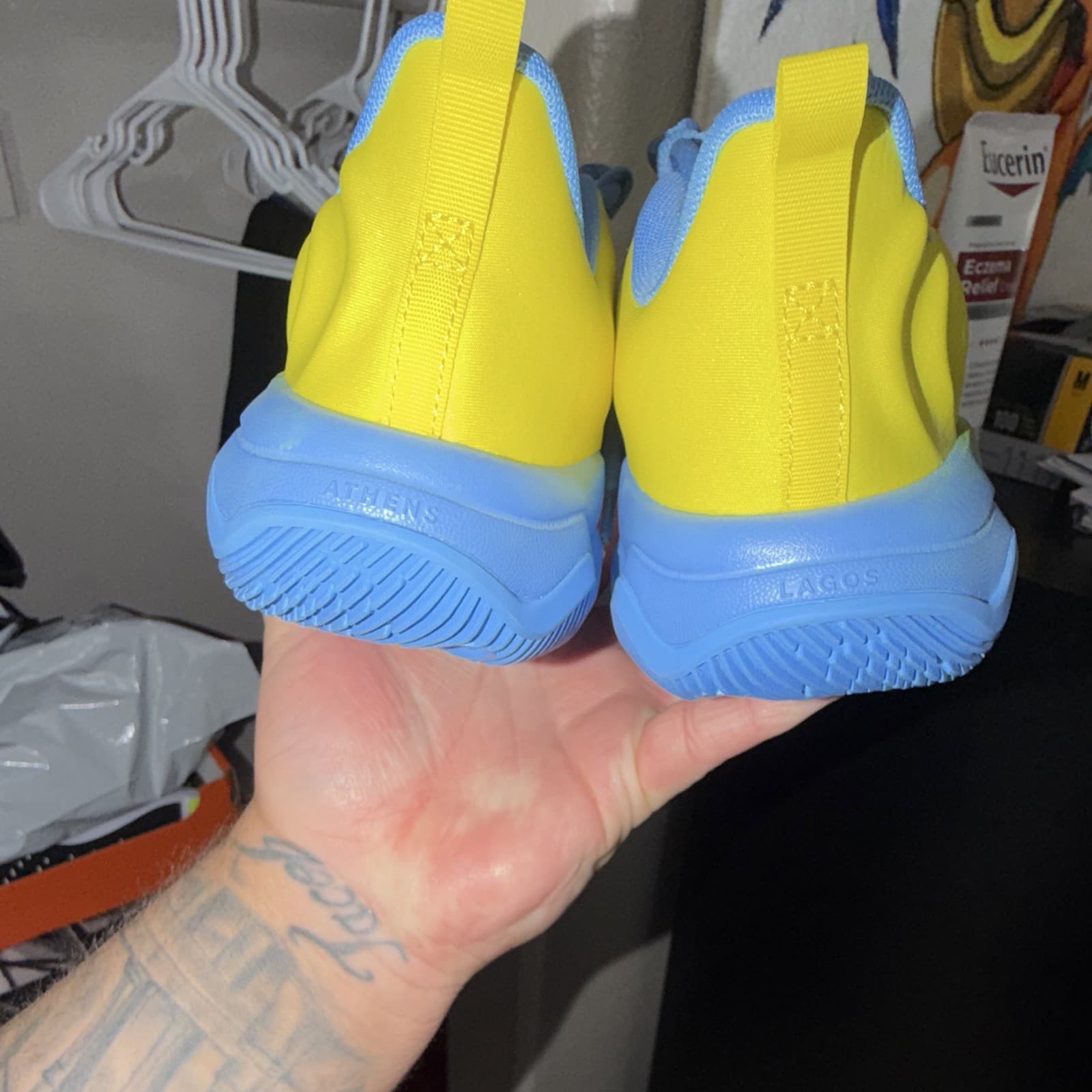Nike size 4.5 Y - Thumbnail 5
