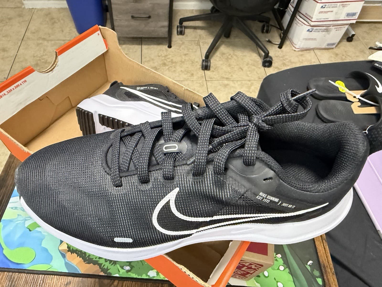 Nike Downshifter 12 Women's Black/White-Smoke Grey Sneakers DD9294-001 - Thumbnail 2