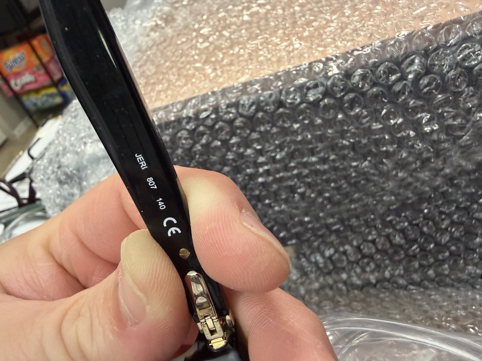 Kate spades Eyeglass Frames 53-17-140 - Thumbnail 3