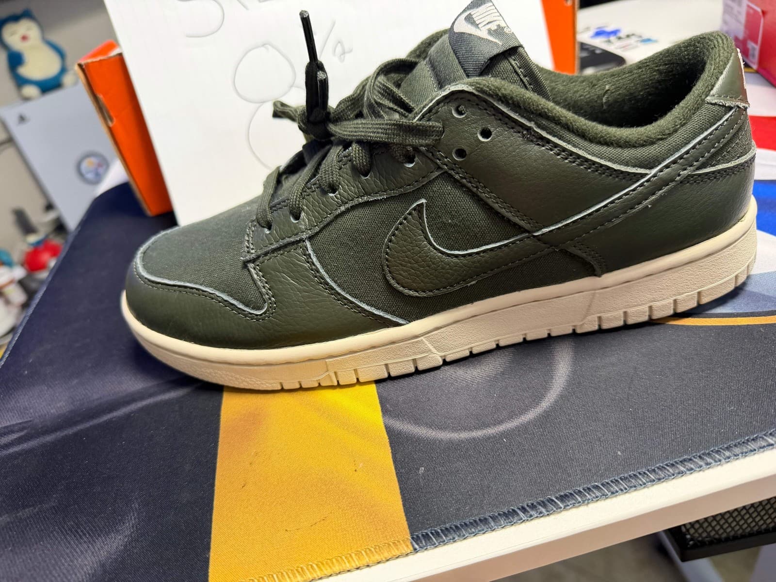 Nike Air Force - Thumbnail 2