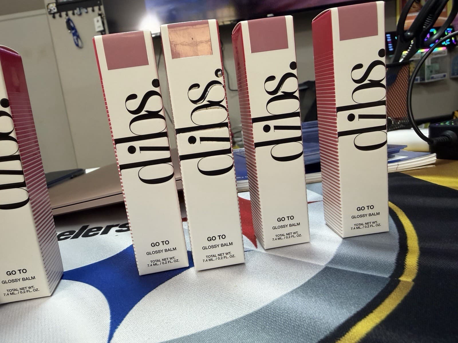 Ulta Go To Glossy Balm Lip Balm, 0.2 fl oz Hydrating Glossy Balm 9 total - Thumbnail 2