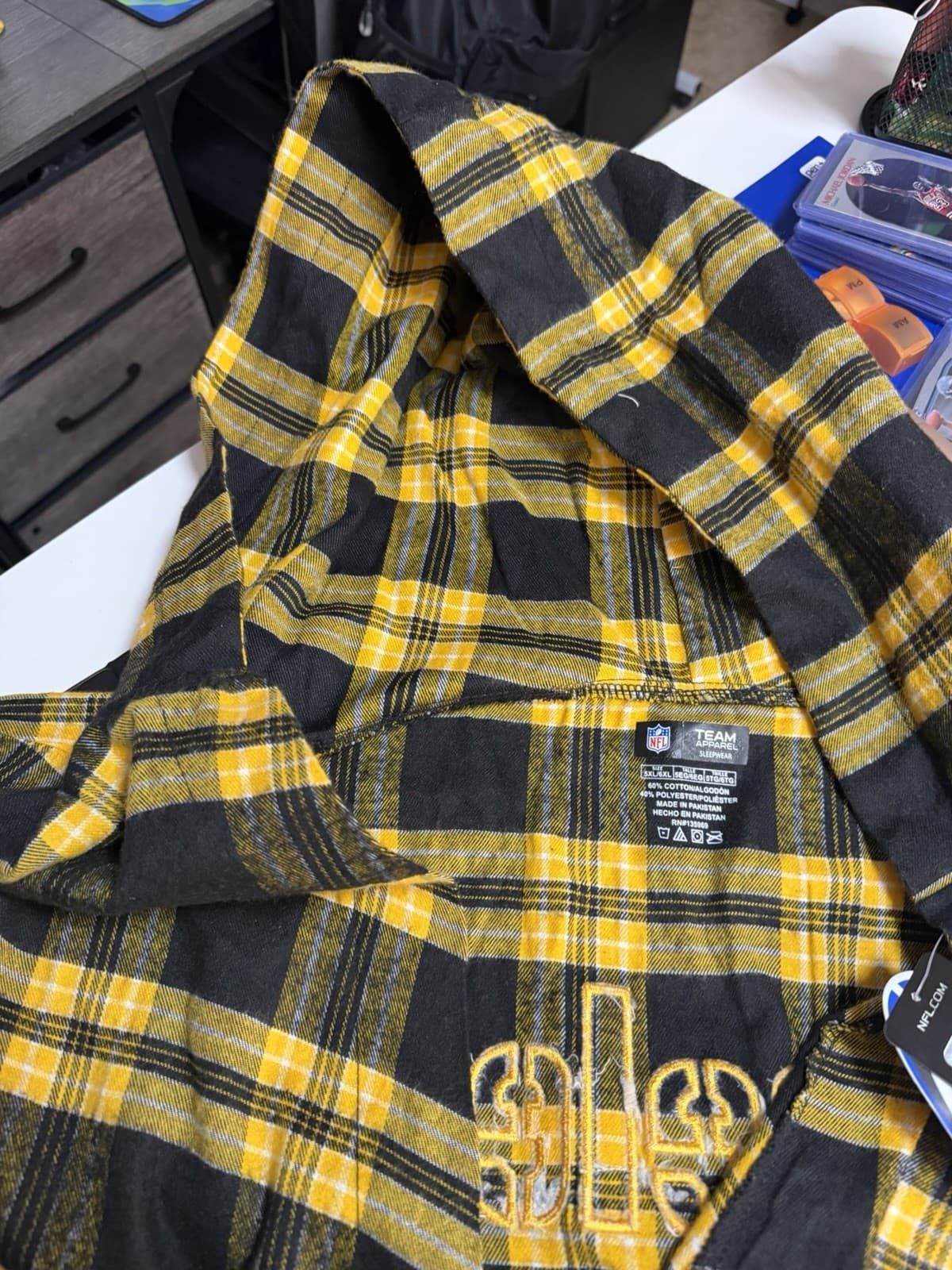 NFL Team Apparel Pittsburgh Steelers Hooded Plaid Size 5XL/6XL - Thumbnail 5