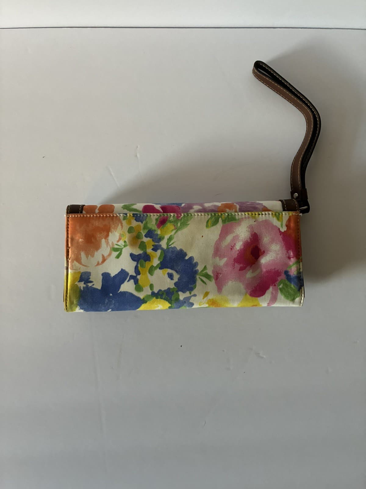 Chaps Gold Coast Floral Wallet Organizer Clutch Floral Print 8x4 - Thumbnail 2