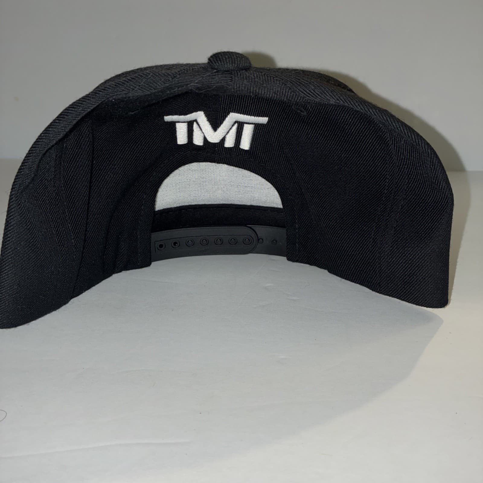 TMT HAT THE MONEY TEAM HOLOGRAPHIC LOGO ADJUSTABLE SNAPBACK BRAND NEW! - Thumbnail 3