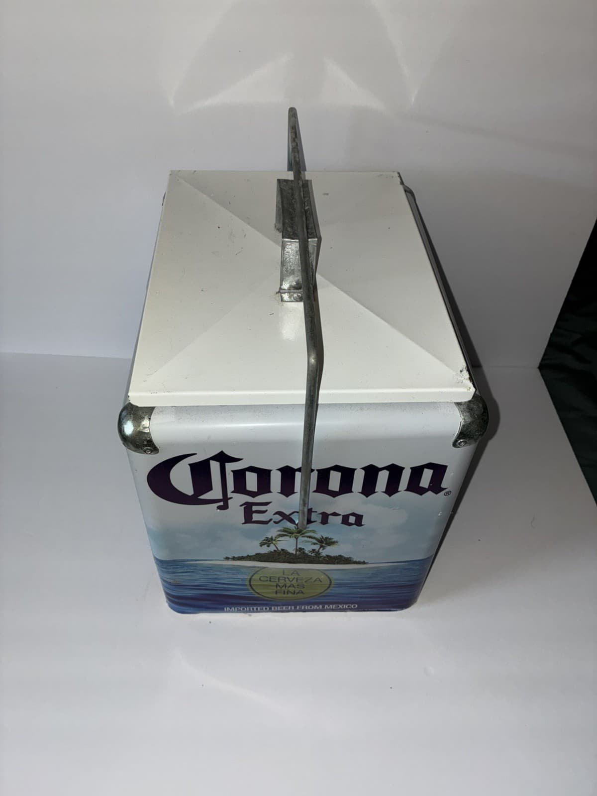 Vintage Corona Extra Metal Ice Galvanized Inside Chest Cooler - Thumbnail 4