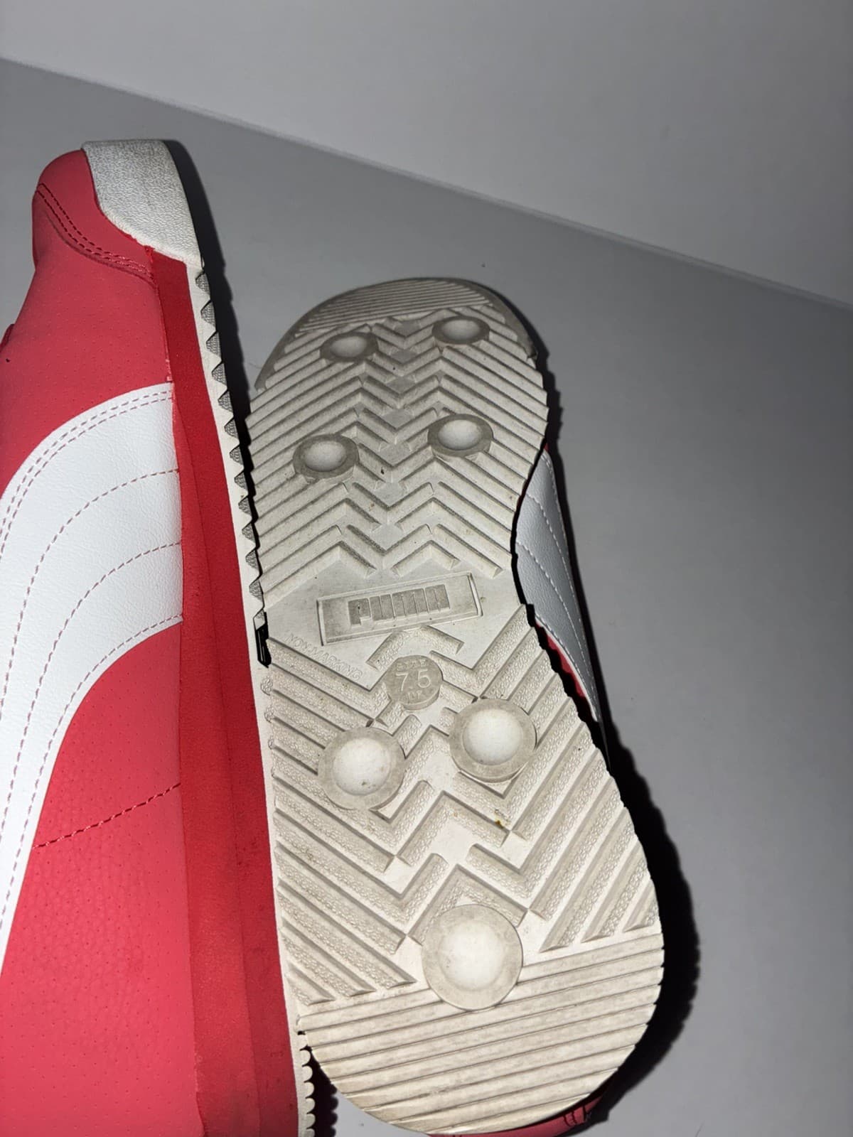 Puma Roma 24 Reversed Red/White Sneakers Women’s size 7.5 - Thumbnail 6